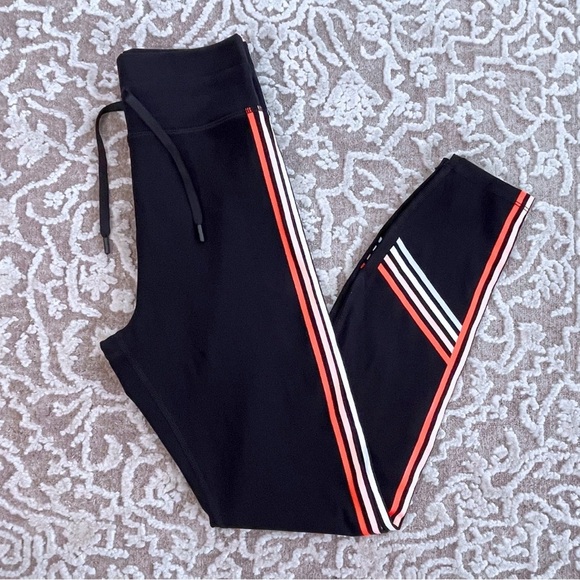 Sarah Day X Wildfox Active Rally Leggings - Picture 2 of 13